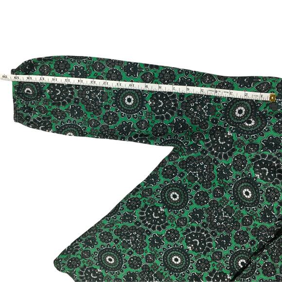 Juicy Couture Blouse Long Sleeve Green Tie Neck Top Kaleidoscope Geometric Print - Picture 5 of 9